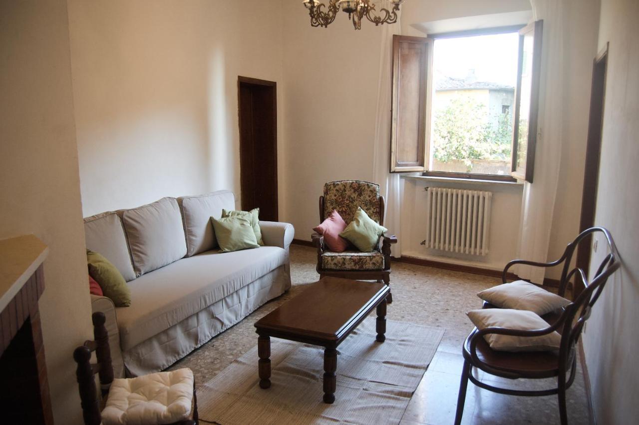 Casa Di Canfreo Лари Экстерьер фото